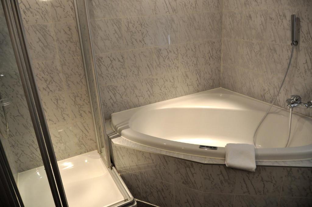 Hotel De La Paix Champéry Kamer foto